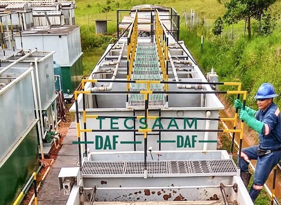 foto-header-servicio-Plantas-de-Tratamiento-Agua-Residuales-PTAR-3